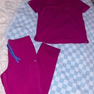 FIGS raspberry sorbet scrub set